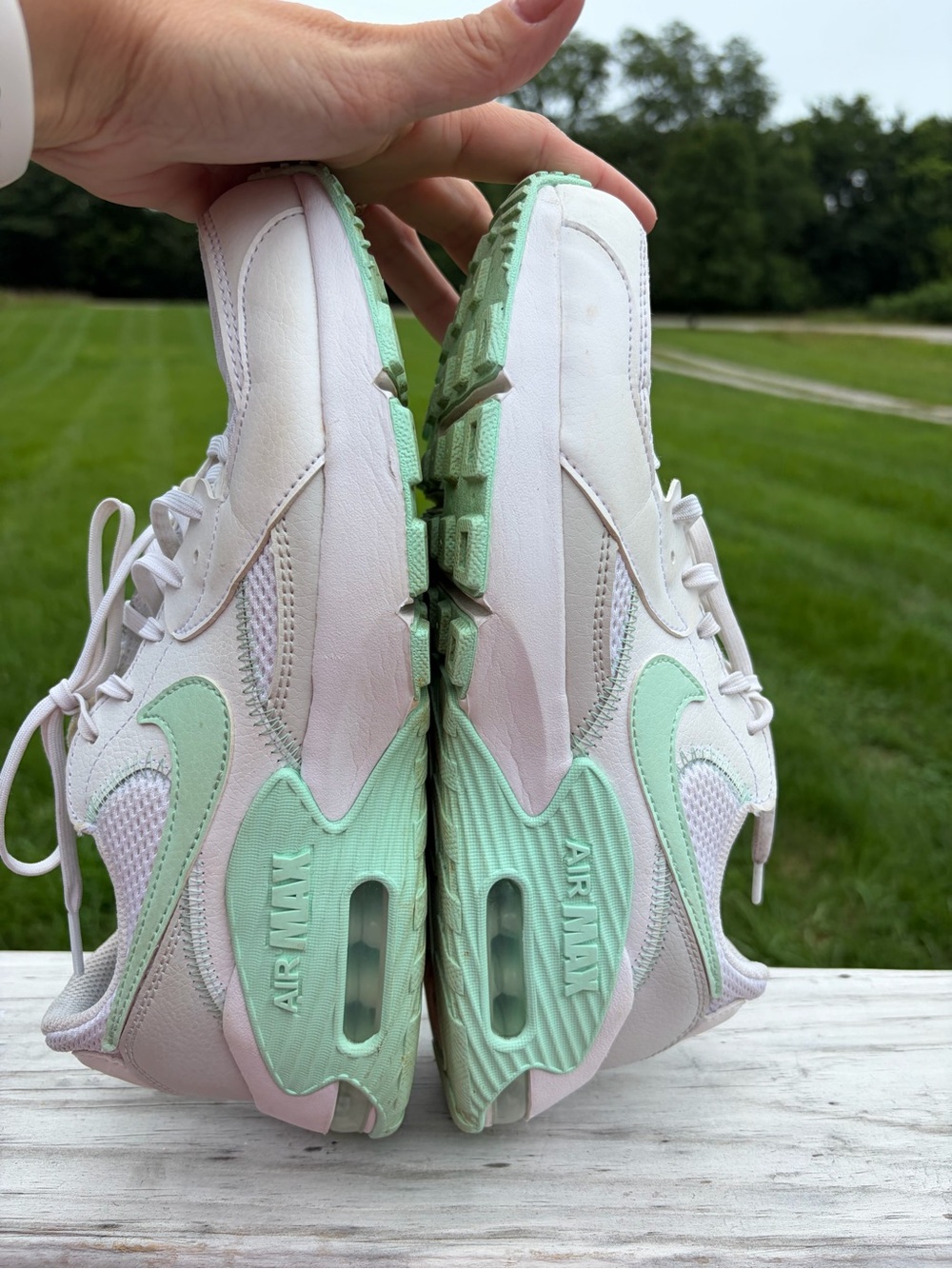 Nike Women’s Air Max Excee White Sneakers with Mint Accents size 9 FZ3769-100 - Picture 12 of 15